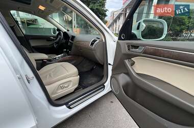 Позашляховик / Кросовер Audi Q5 2013 в 