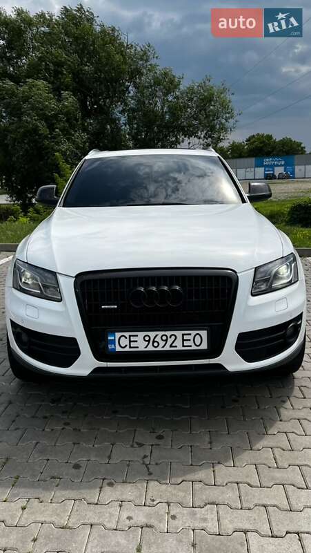 Позашляховик / Кросовер Audi Q5 2010 в 