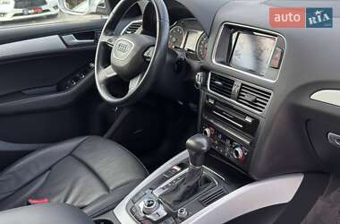 Позашляховик / Кросовер Audi Q5 2016 в 