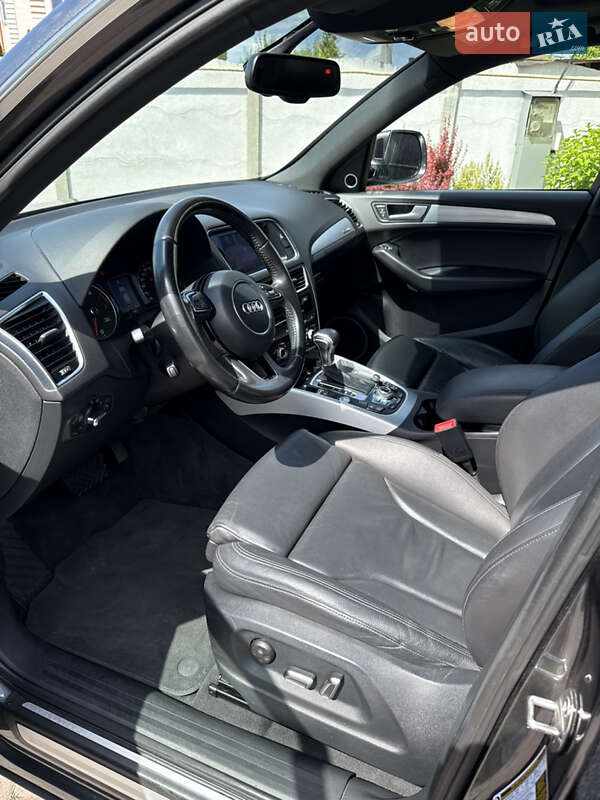 Внедорожник / Кроссовер Audi Q5 2014 в Шептицькому