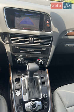 Внедорожник / Кроссовер Audi Q5 2016 в 