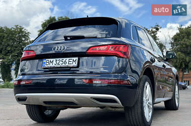 Внедорожник / Кроссовер Audi Q5 2019 в 