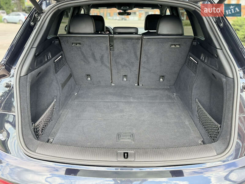 Позашляховик / Кросовер Audi Q5 2019 в Сумах