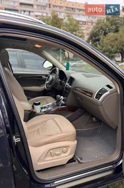 Позашляховик / Кросовер Audi Q5 2011 в Києві