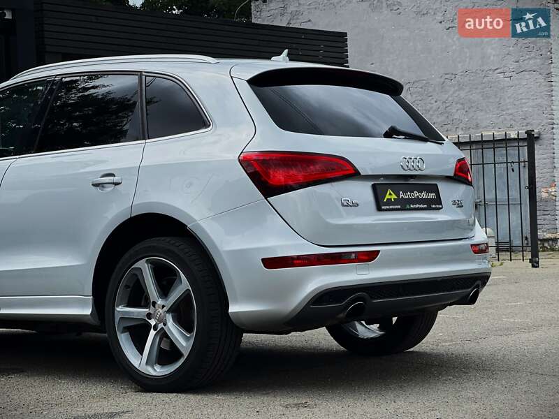 Позашляховик / Кросовер Audi Q5 2014 в Києві