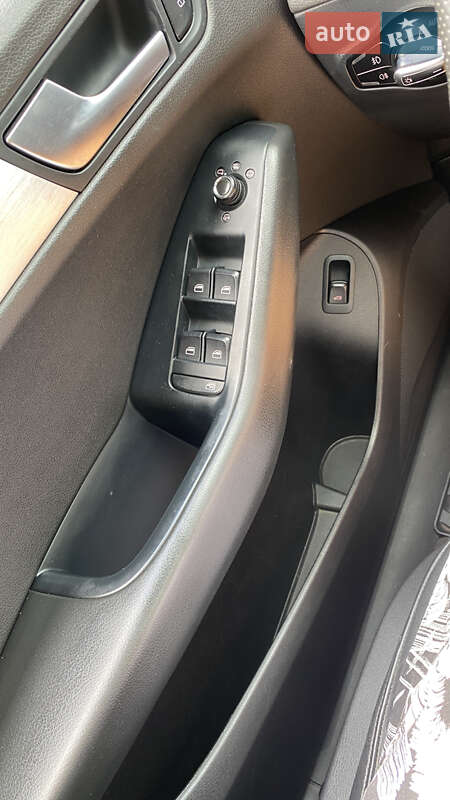 Позашляховик / Кросовер Audi Q5 2010 в Ужгороді