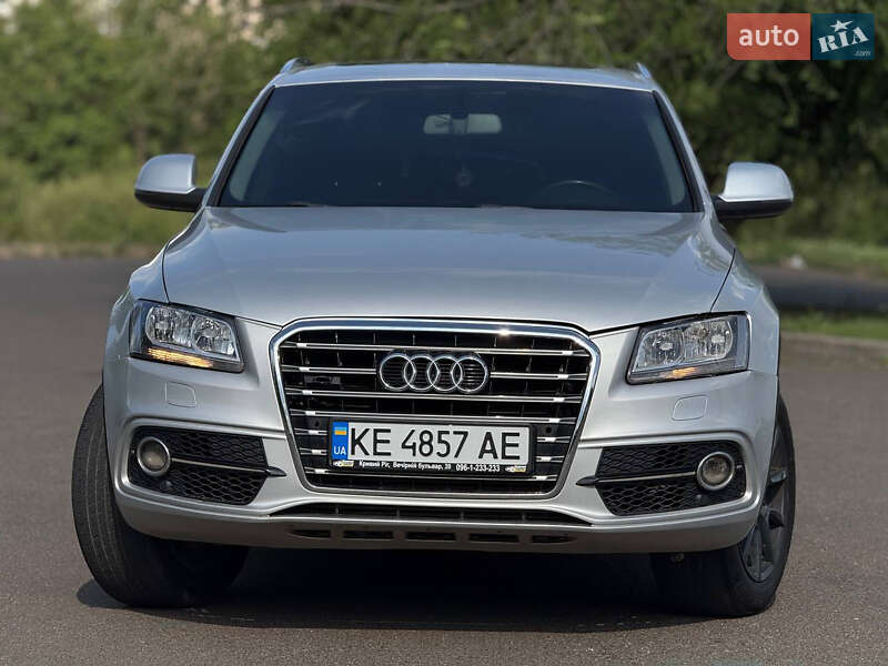Позашляховик / Кросовер Audi Q5 2012 в Кривому Розі