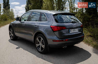 Внедорожник / Кроссовер Audi Q5 2013 в 