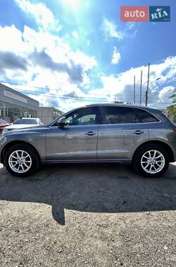 Позашляховик / Кросовер Audi Q5 2012 в 