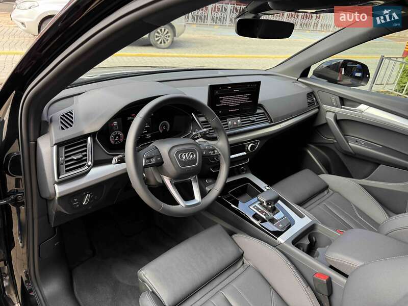 Позашляховик / Кросовер Audi Q5 2024 в Львові