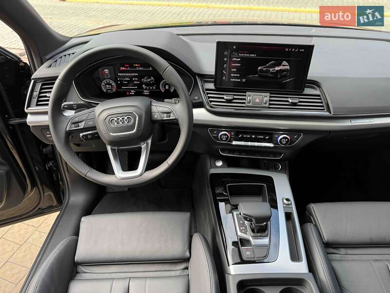 Позашляховик / Кросовер Audi Q5 2024 в Львові