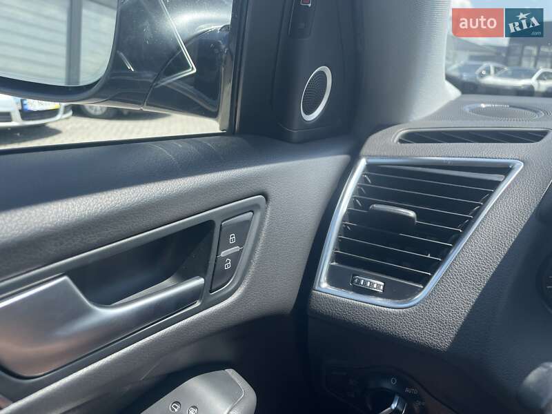 Внедорожник / Кроссовер Audi Q5 2015 в Львове
