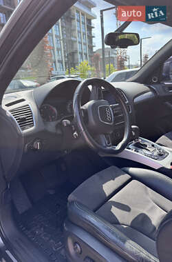 Внедорожник / Кроссовер Audi Q5 2011 в 