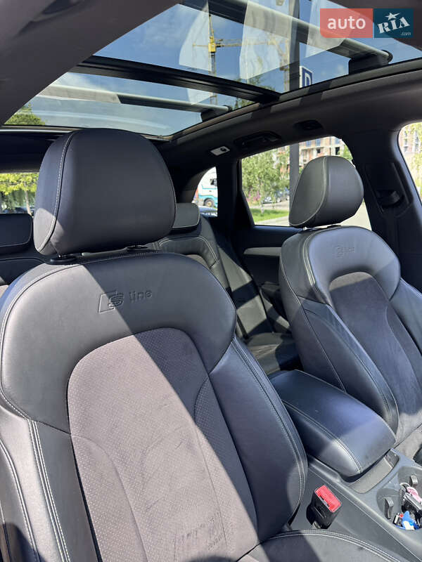 Позашляховик / Кросовер Audi Q5 2011 в Ужгороді