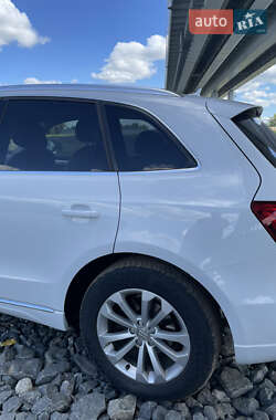 Внедорожник / Кроссовер Audi Q5 2014 в 
