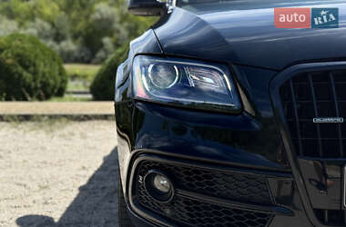 Позашляховик / Кросовер Audi Q5 2016 в 