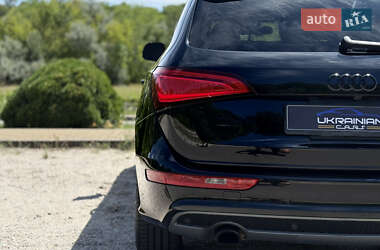Позашляховик / Кросовер Audi Q5 2016 в 