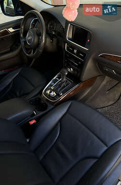 Внедорожник / Кроссовер Audi Q5 2015 в 