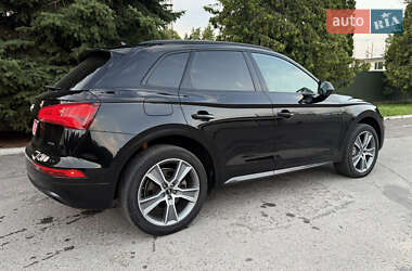 Внедорожник / Кроссовер Audi Q5 2019 в 