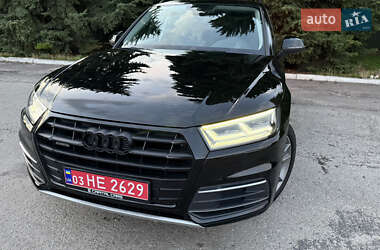 Внедорожник / Кроссовер Audi Q5 2019 в 
