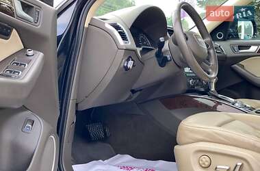 Внедорожник / Кроссовер Audi Q5 2015 в 