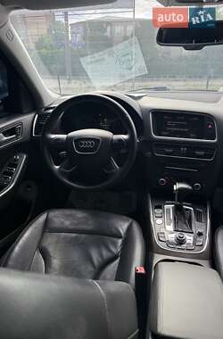 Внедорожник / Кроссовер Audi Q5 2012 в 