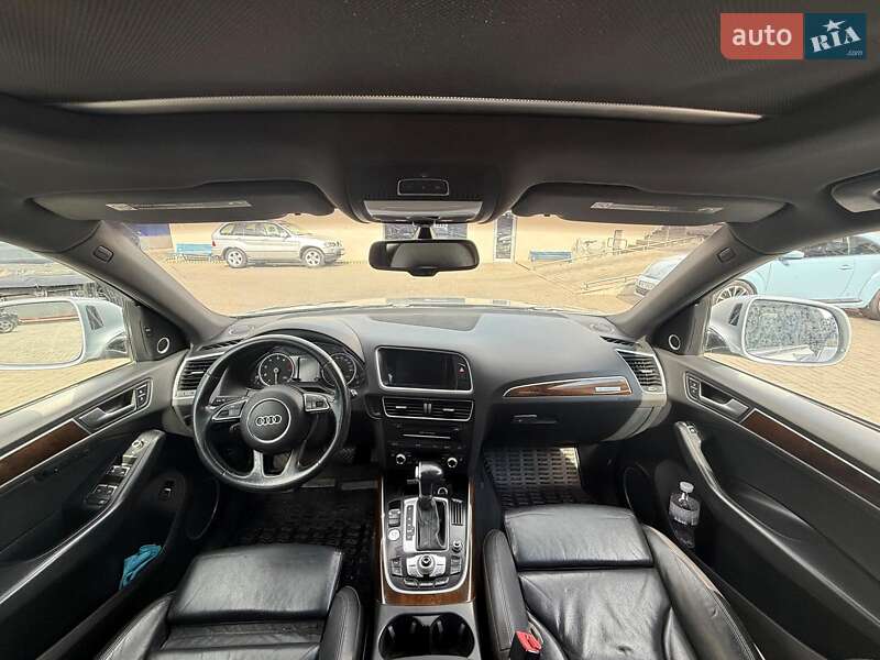 Внедорожник / Кроссовер Audi Q5 2015 в Одессе