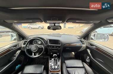 Внедорожник / Кроссовер Audi Q5 2015 в 