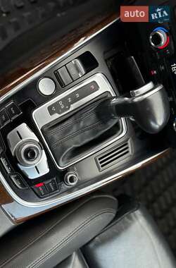 Внедорожник / Кроссовер Audi Q5 2015 в 