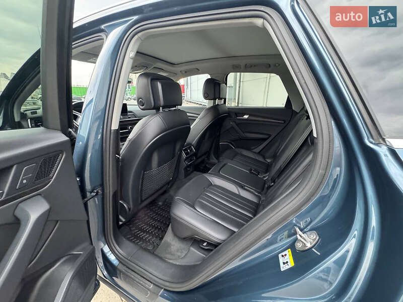 Внедорожник / Кроссовер Audi Q5 2018 в Киеве