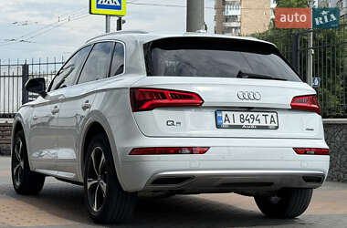 Внедорожник / Кроссовер Audi Q5 2020 в 