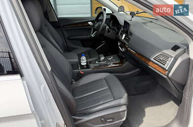 Внедорожник / Кроссовер Audi Q5 2020 в 