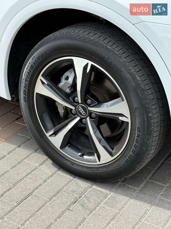 Внедорожник / Кроссовер Audi Q5 2020 в Белой Церкви