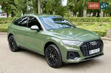 Внедорожник / Кроссовер Audi Q5 2021 в 