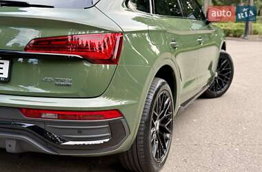 Внедорожник / Кроссовер Audi Q5 2021 в 