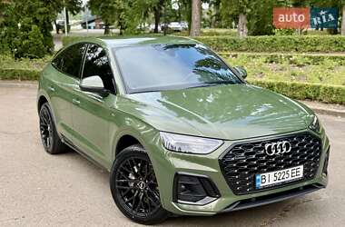 Внедорожник / Кроссовер Audi Q5 2021 в 