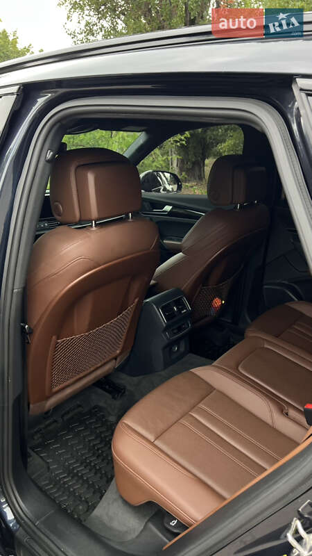 Внедорожник / Кроссовер Audi Q5 2018 в Горишних Плавнях