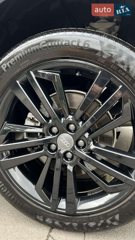 Внедорожник / Кроссовер Audi Q5 2018 в Горишних Плавнях