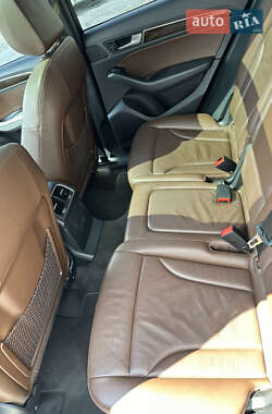 Позашляховик / Кросовер Audi Q5 2012 в 