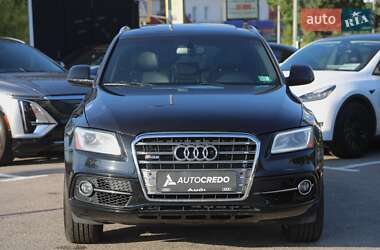 Внедорожник / Кроссовер Audi Q5 2016 в 
