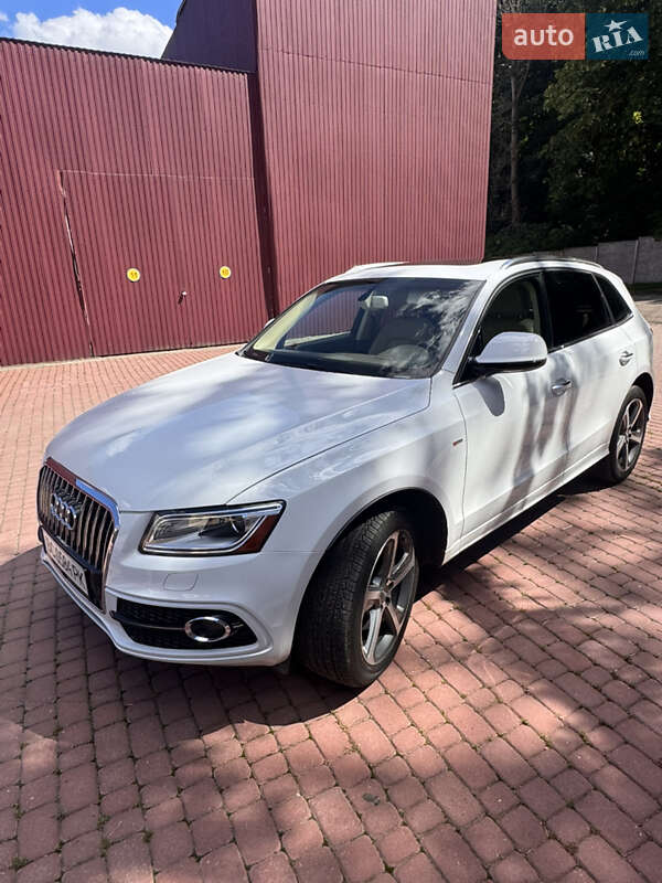 Внедорожник / Кроссовер Audi Q5 2016 в Львове