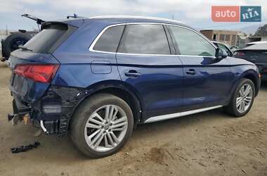 Внедорожник / Кроссовер Audi Q5 2019 в 