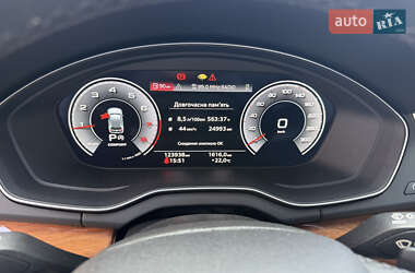Внедорожник / Кроссовер Audi Q5 2021 в 