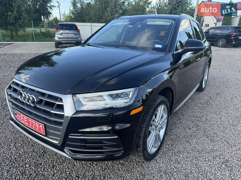 Внедорожник / Кроссовер Audi Q5 2018 в Луцке