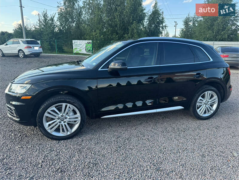 Внедорожник / Кроссовер Audi Q5 2018 в Луцке