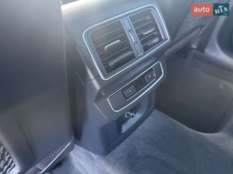 Внедорожник / Кроссовер Audi Q5 2018 в Луцке