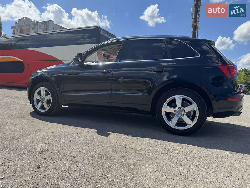 Позашляховик / Кросовер Audi Q5 2012 в Тернополі