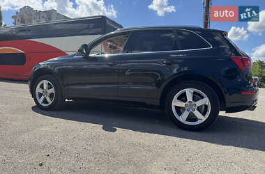 Внедорожник / Кроссовер Audi Q5 2012 в 