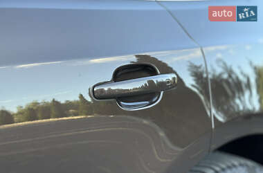 Внедорожник / Кроссовер Audi Q5 2012 в 