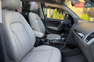 Внедорожник / Кроссовер Audi Q5 2012 в 